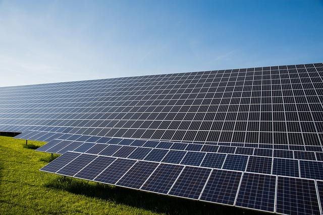 Důležité informace o⁣ dotacích pro solární elektrárny: Jaký⁢ je ‍proces žádání⁣ o finanční⁢ podporu?