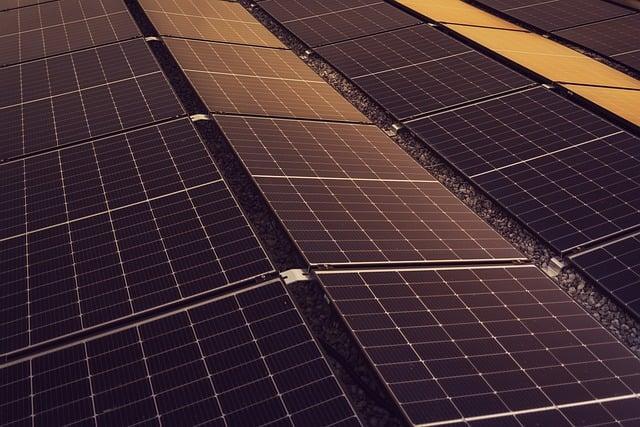 4. Kvalitní‌ solární⁢ panely a optimální umístění pro maximální výkon
