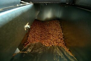 Dřevěné pelety zkušenosti – Spotřeba, úspora a spolehlivost