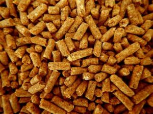 Kolik tun pelet se spálí za sezonu v průměrném domě? Výpočet spotřeby 5 Kolik tun pelet se spálí za sezonu v průměrném domě? Výpočet spotřeby